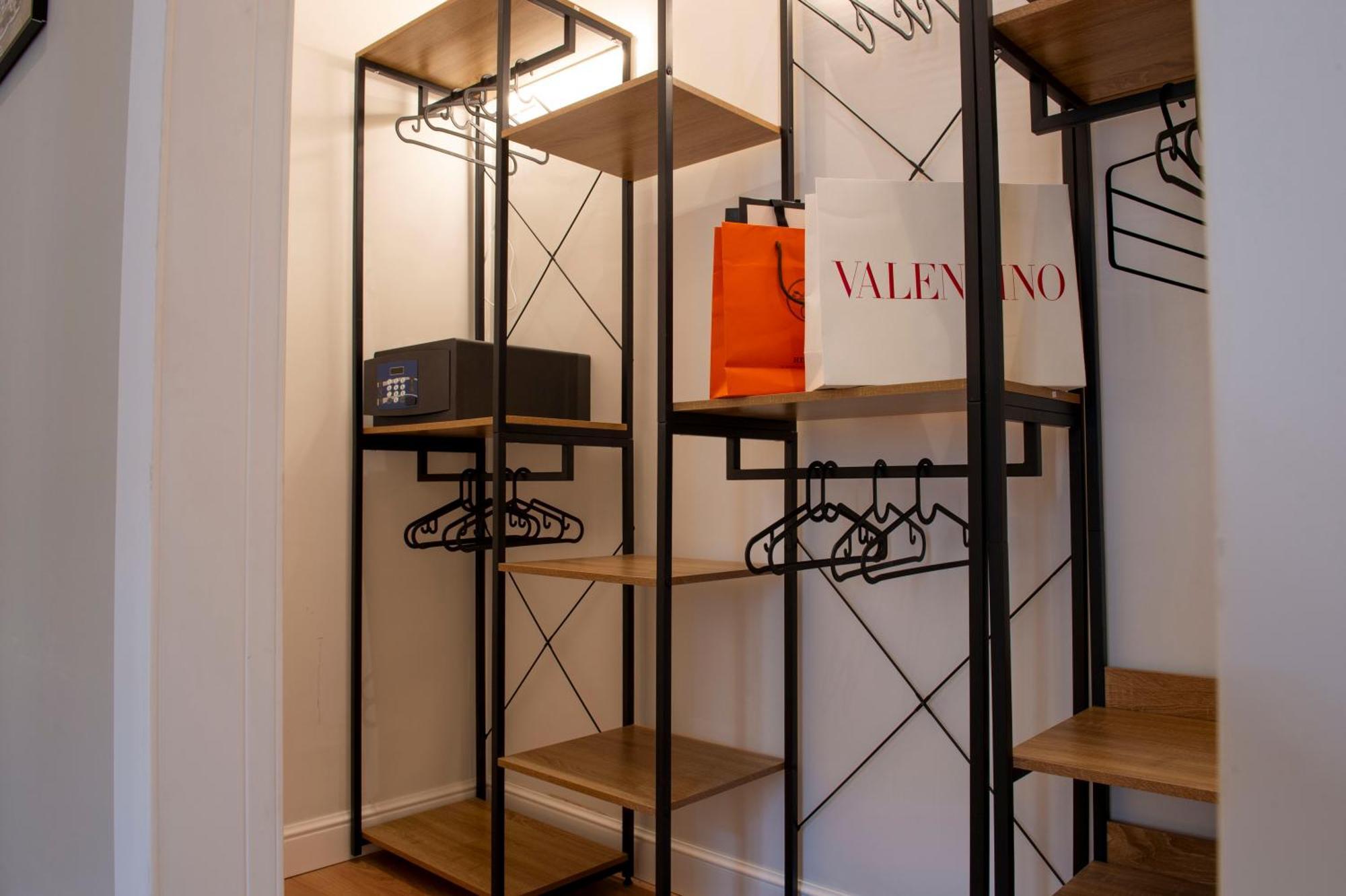 Ad Suites Nazionale ローマ 部屋 写真