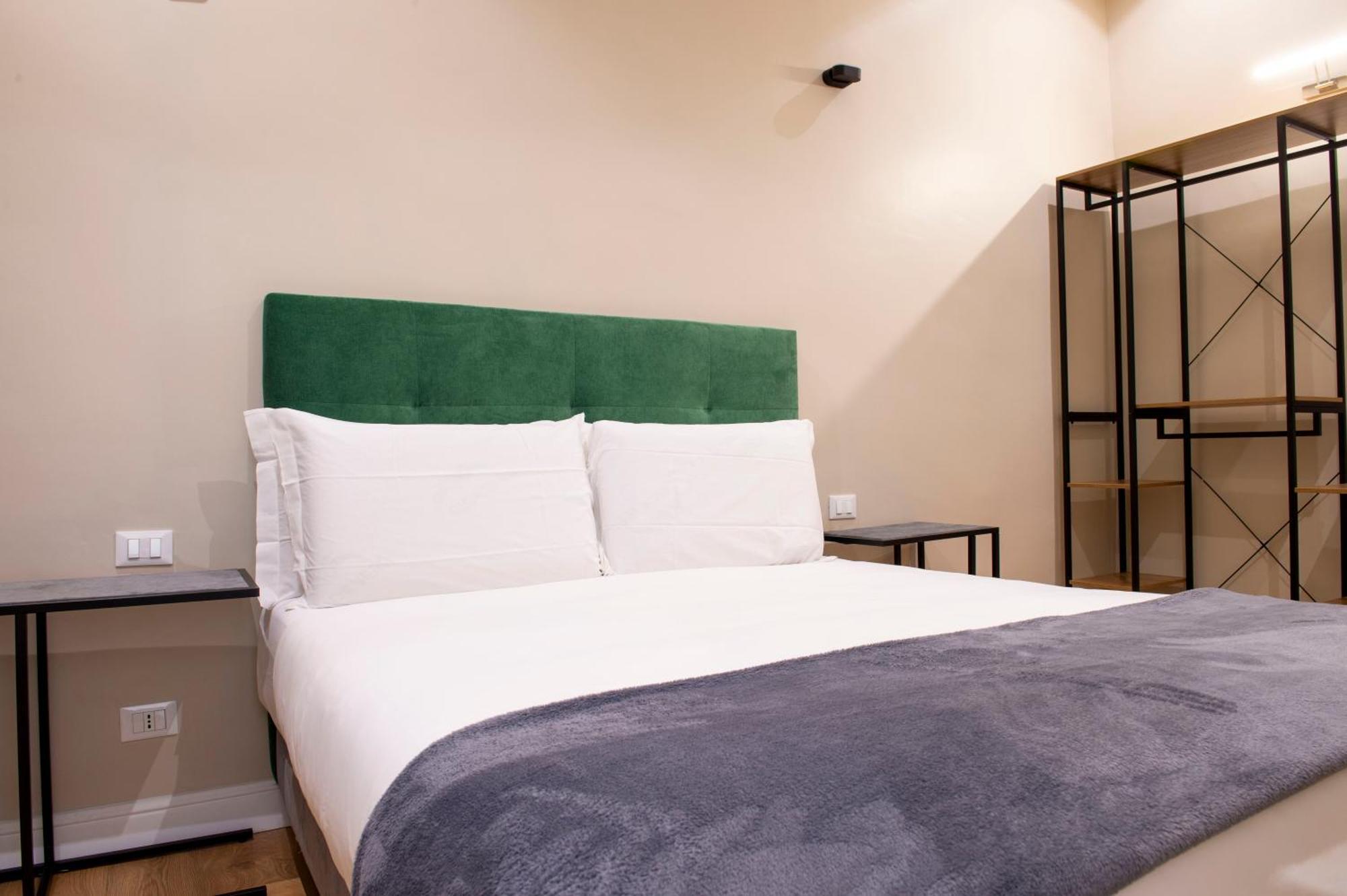 Ad Suites Nazionale ローマ 部屋 写真