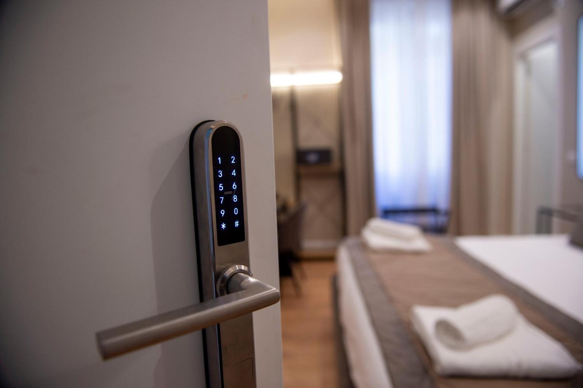 Ad Suites Nazionale ローマ エクステリア 写真