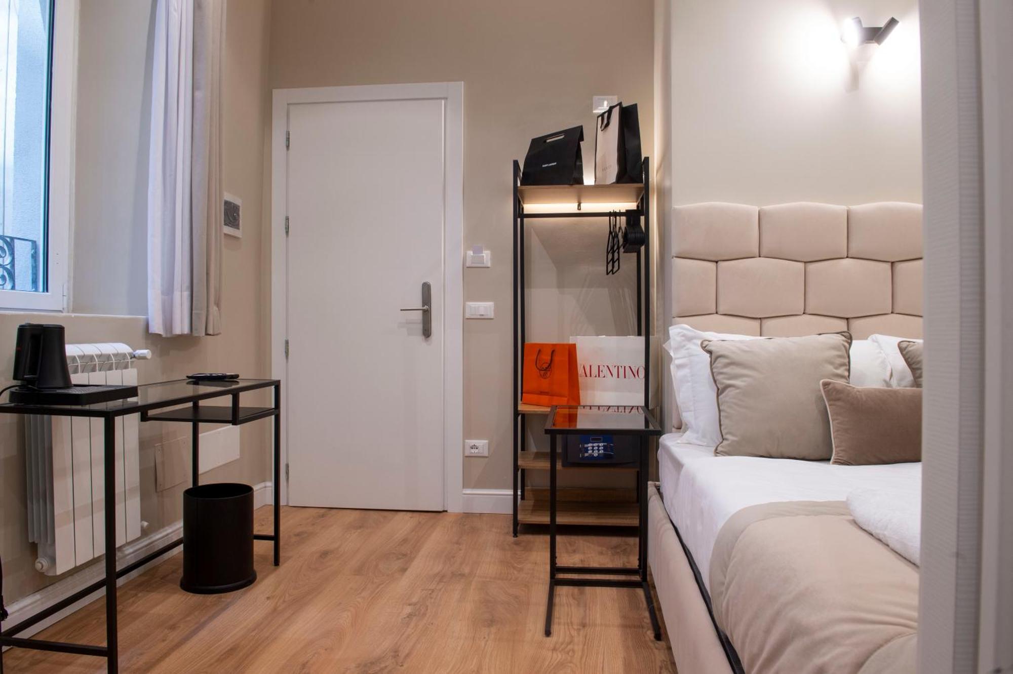 Ad Suites Nazionale ローマ 部屋 写真