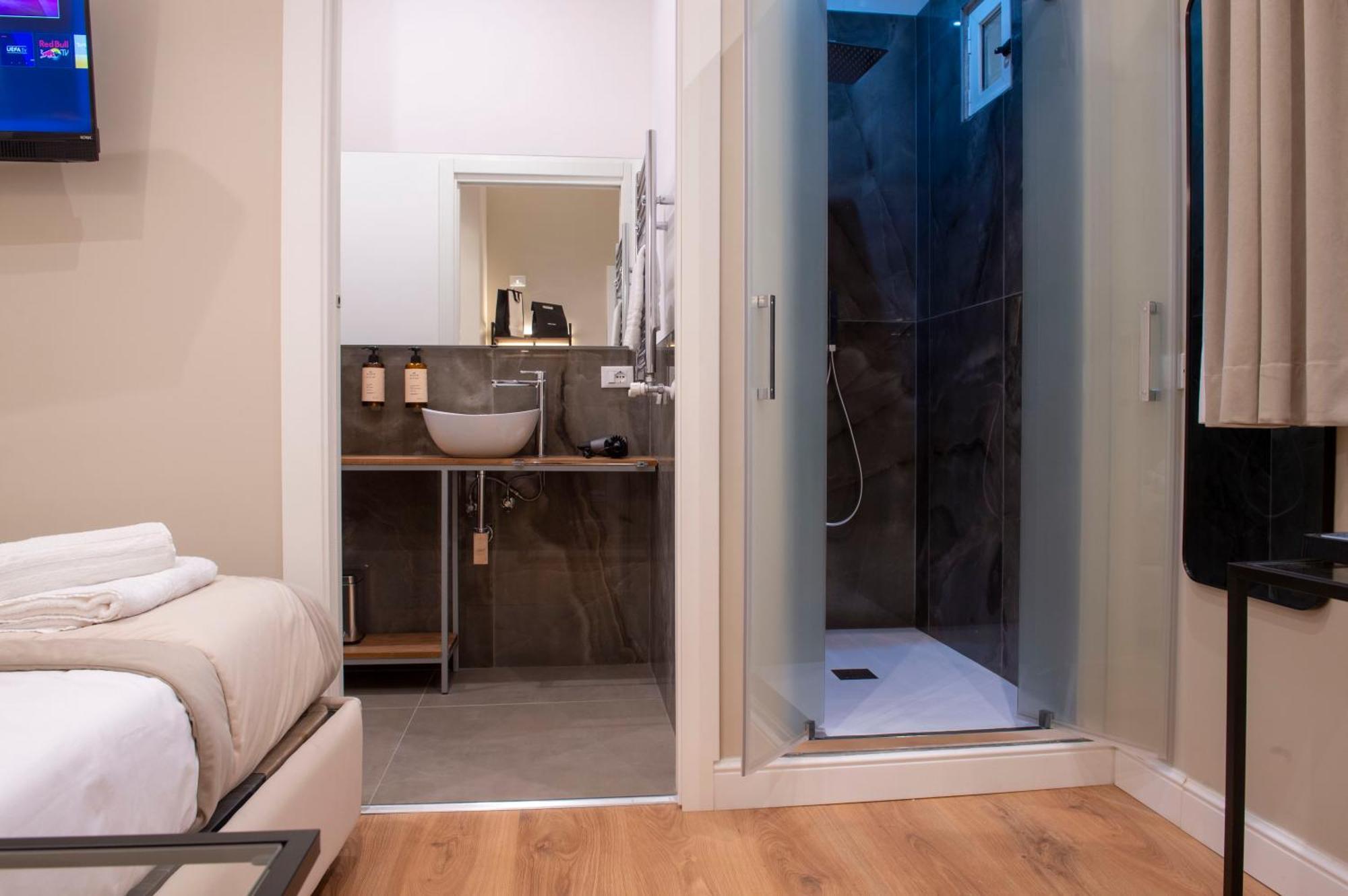 Ad Suites Nazionale ローマ 部屋 写真
